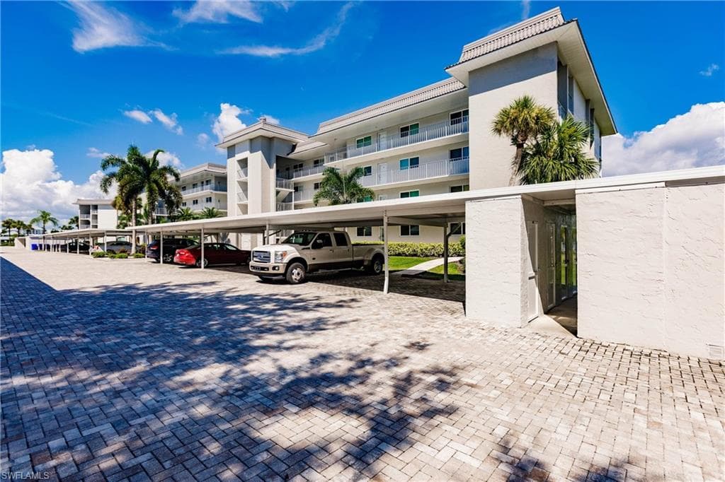 307 Goodlette-frank Rd S 503b, Naples, FL 34102-24