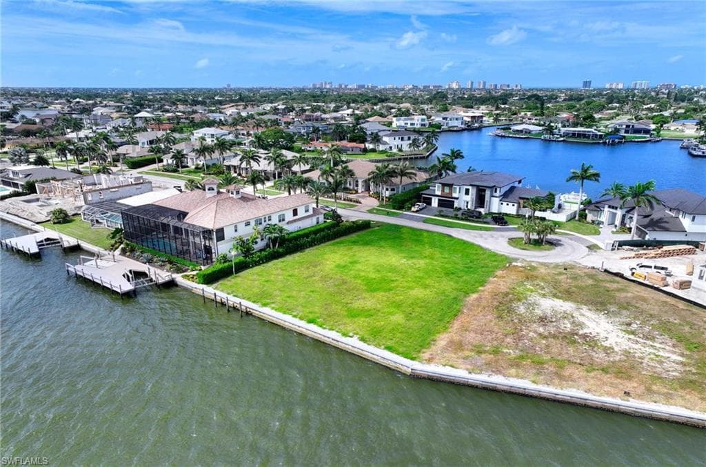 1411 Butterfield Ct, Marco Island, FL 34145-10