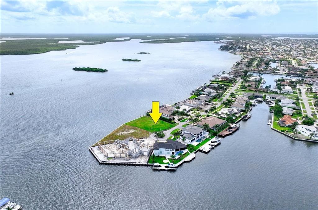 1411 Butterfield Ct, Marco Island, FL 34145-4