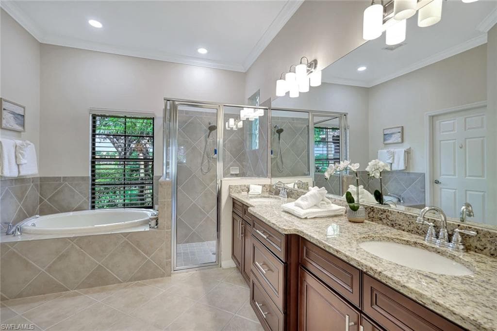 12693 Kentwood Ave, Fort Myers, FL 33913-23
