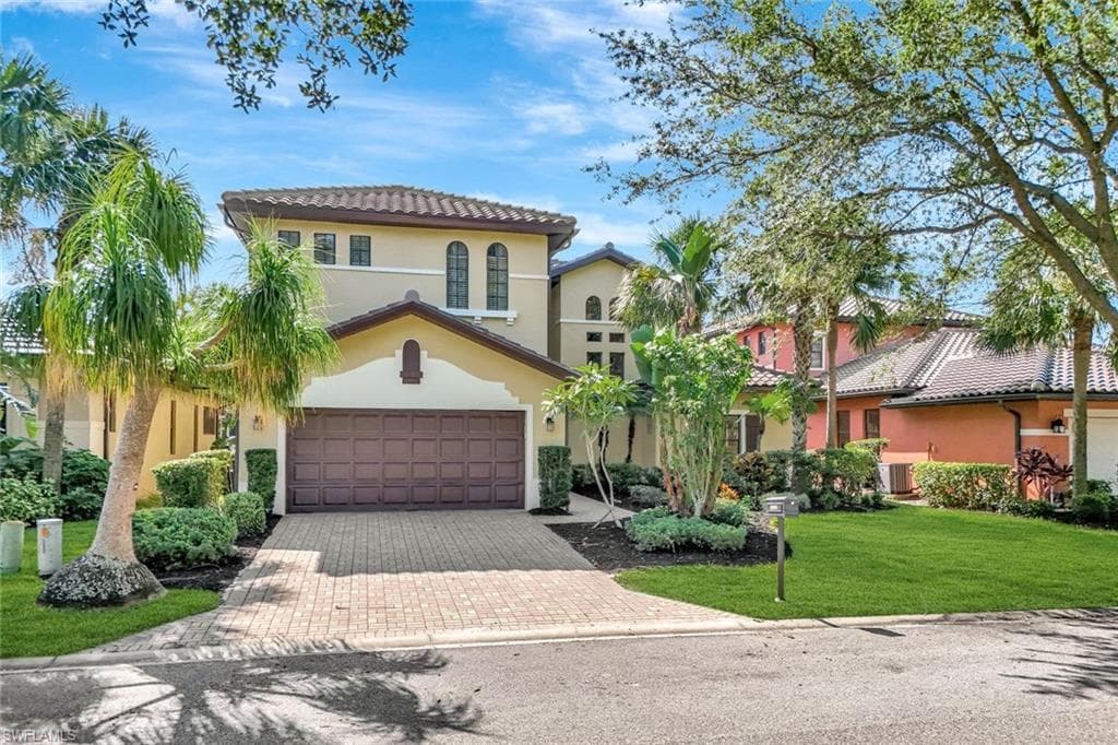 12693 Kentwood Ave, Fort Myers, FL 33913-2