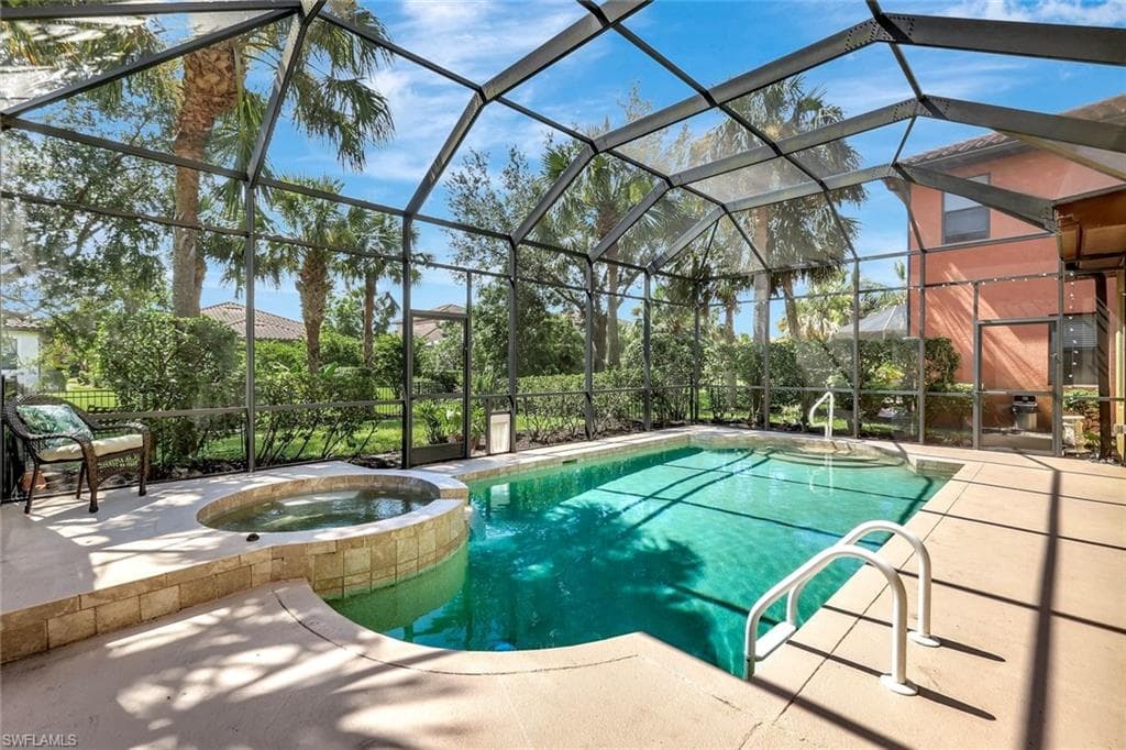 12693 Kentwood Ave, Fort Myers, FL 33913-36