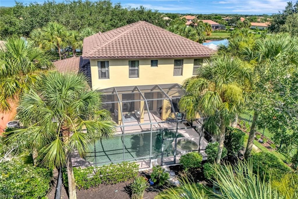 12693 Kentwood Ave, Fort Myers, FL 33913-4