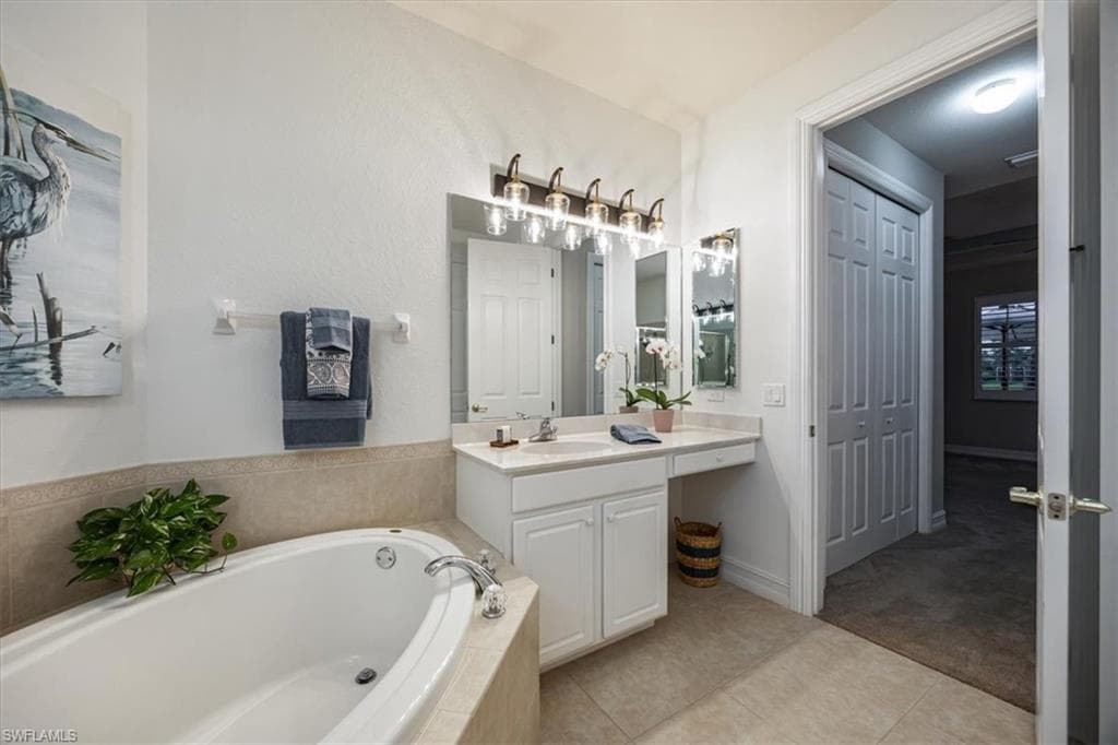 14732 Cranberry Ct, Naples, FL 34114-21