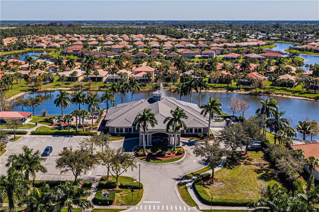 14732 Cranberry Ct, Naples, FL 34114-32