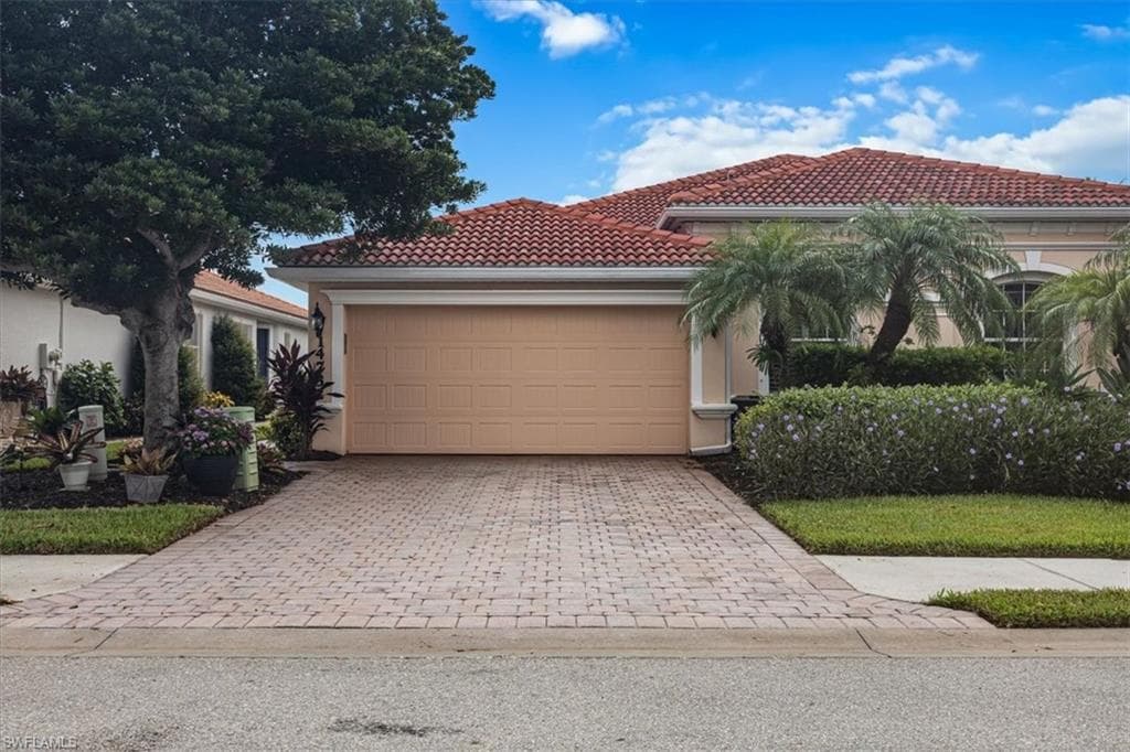 14732 Cranberry Ct, Naples, FL 34114-3