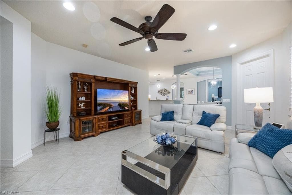 14732 Cranberry Ct, Naples, FL 34114-5