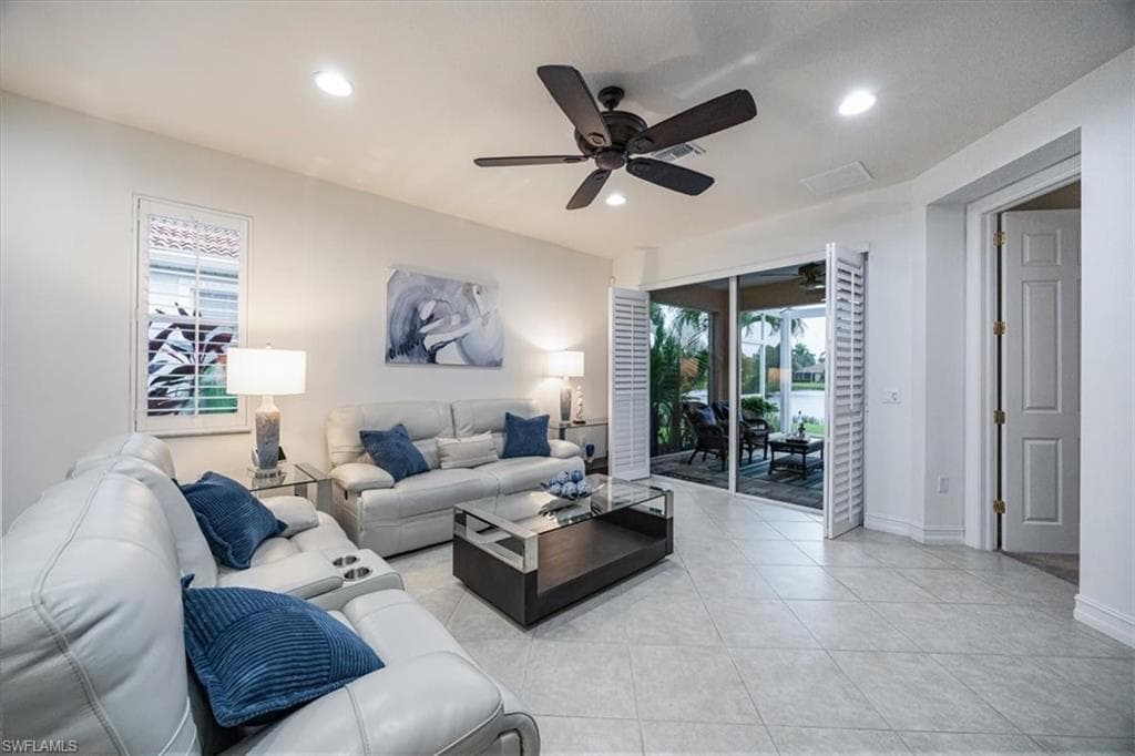 14732 Cranberry Ct, Naples, FL 34114-8