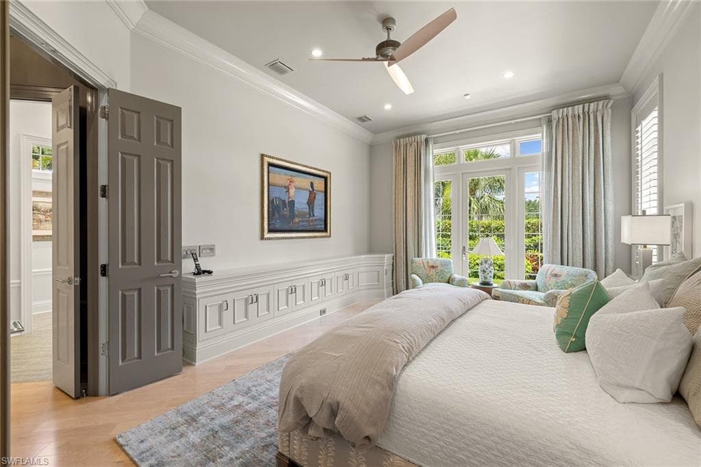 7004 Verde Way, Naples, FL 34108-23