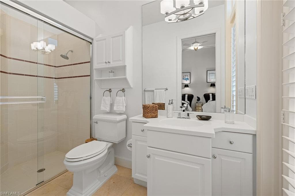 7004 Verde Way, Naples, FL 34108-30