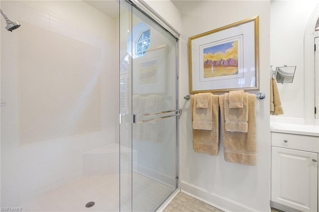 7004 Verde Way, Naples, FL 34108-38