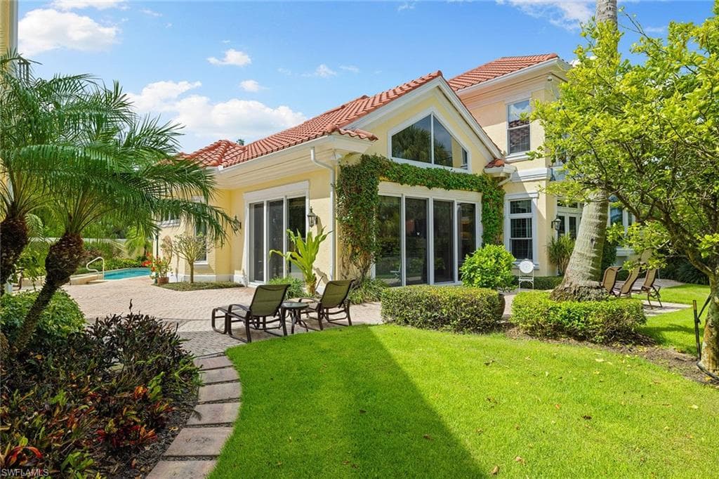 7004 Verde Way, Naples, FL 34108-44
