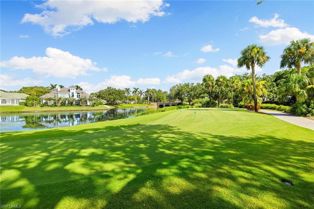 7004 Verde Way, Naples, FL 34108-4