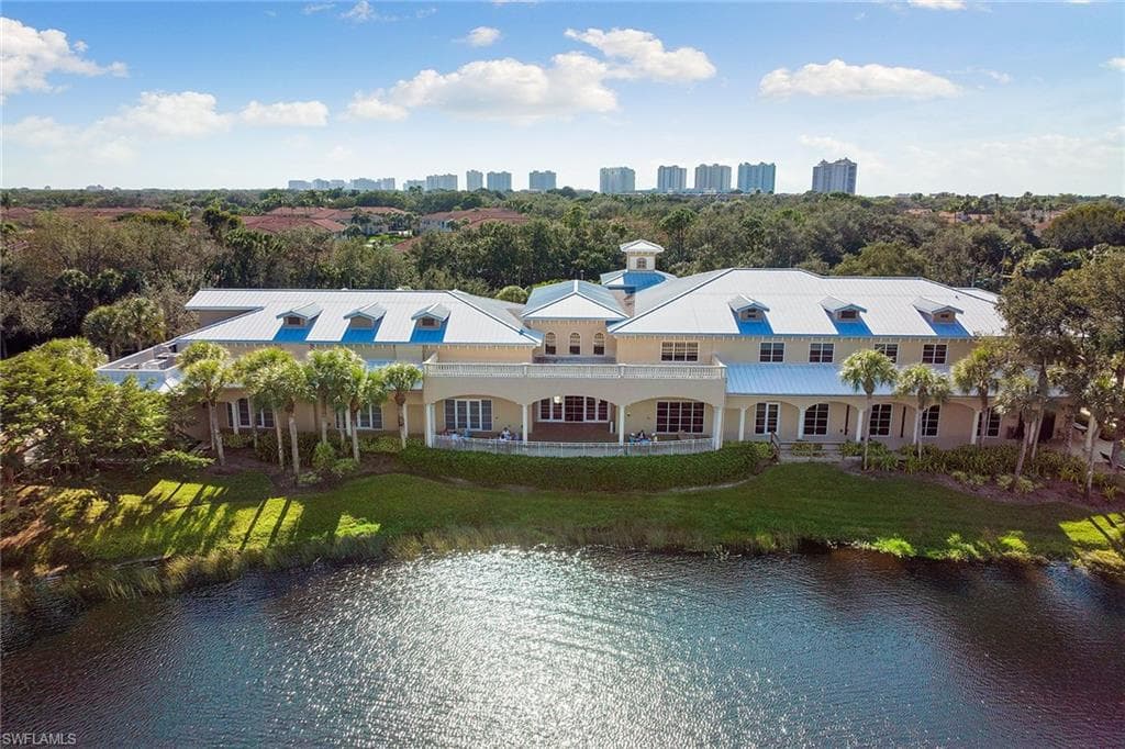 7004 Verde Way, Naples, FL 34108-50