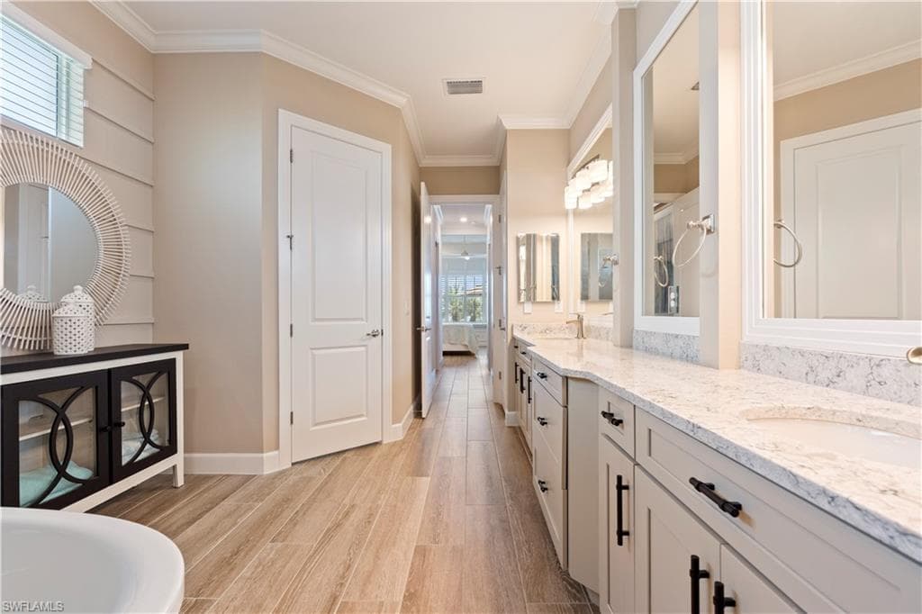 18181 Wildblue Blvd, Fort Myers, FL 33928-19