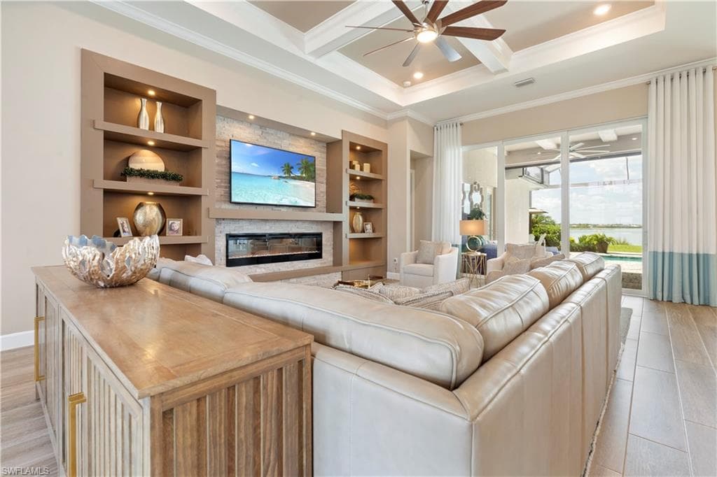 18181 Wildblue Blvd, Fort Myers, FL 33928-2