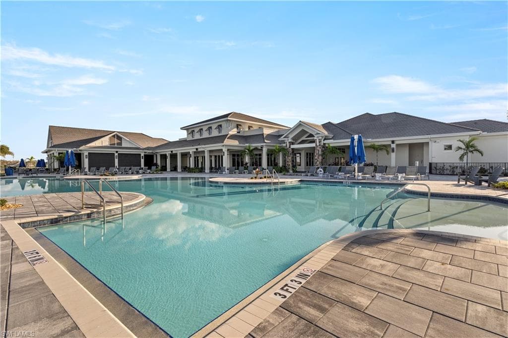 18181 Wildblue Blvd, Fort Myers, FL 33928-40