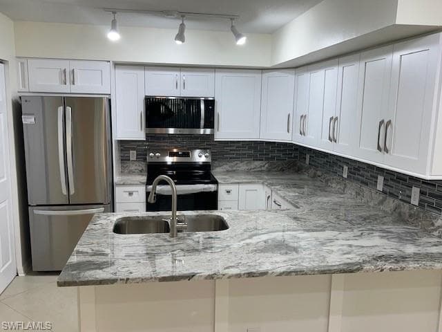 8635 River Homes Ln 2-107, Bonita Springs, FL 34135-5