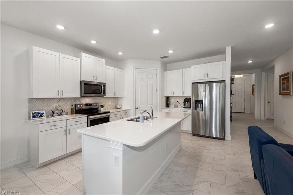 16520 Seagate Pl, Bonita Springs, FL 34135-11