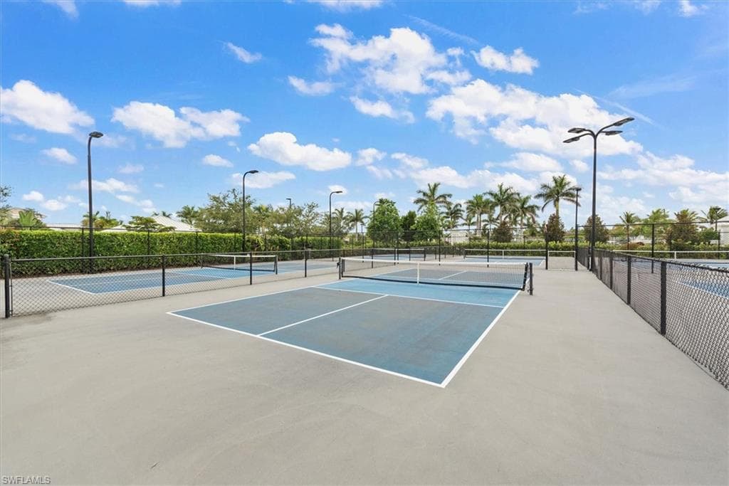 16520 Seagate Pl, Bonita Springs, FL 34135-35