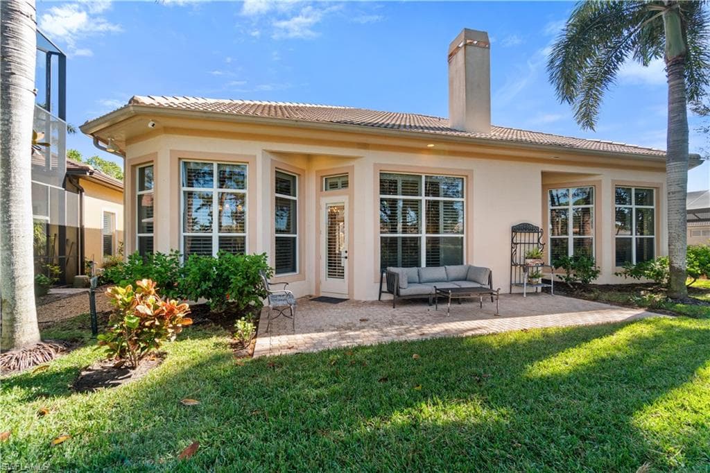 245 Charleston Ct, Naples, FL 34110-31