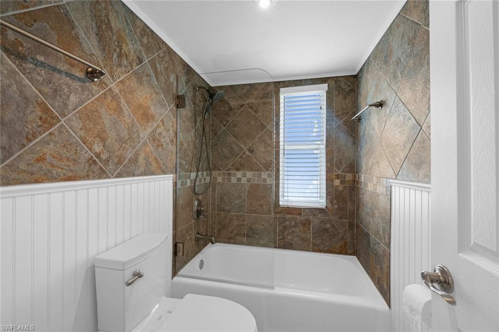 237 Albi Rd 4, Naples, FL 34112-12