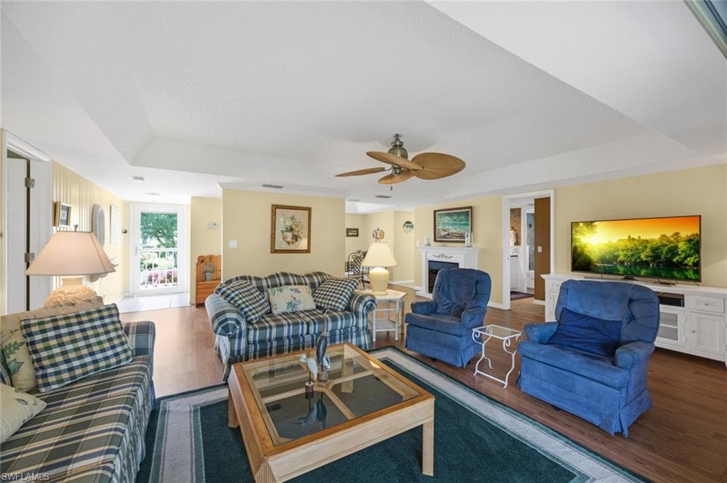 237 Albi Rd 4, Naples, FL 34112-25
