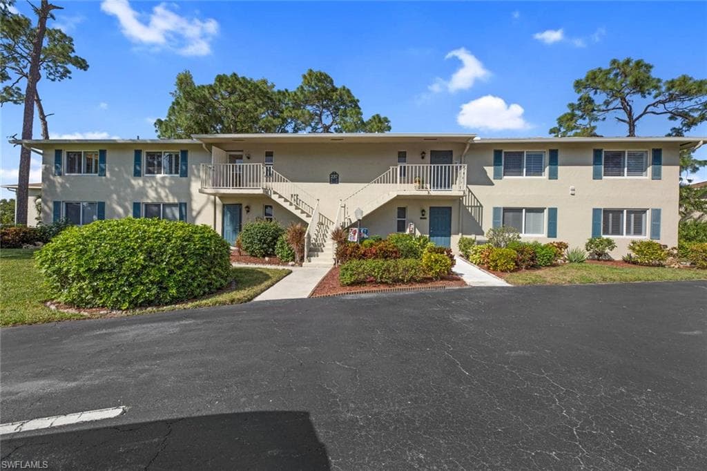 237 Albi Rd 4, Naples, FL 34112-43