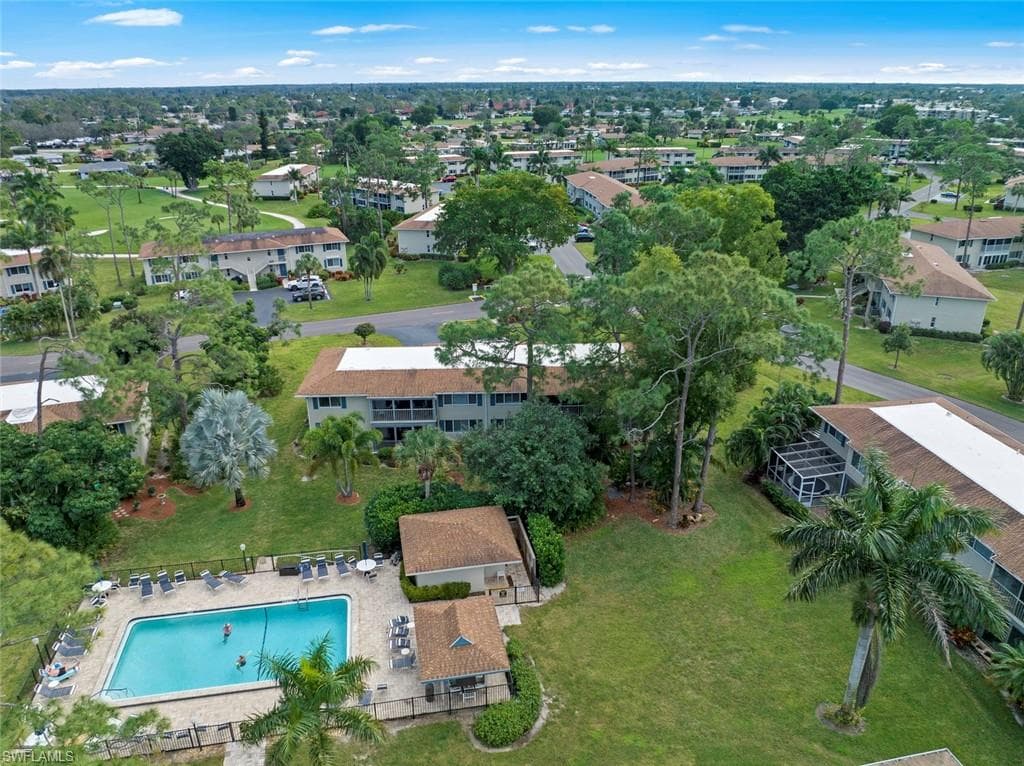 237 Albi Rd 4, Naples, FL 34112-4