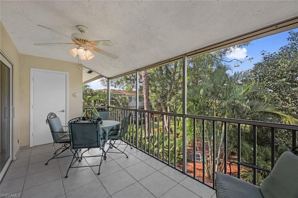 237 Albi Rd 4, Naples, FL 34112-8