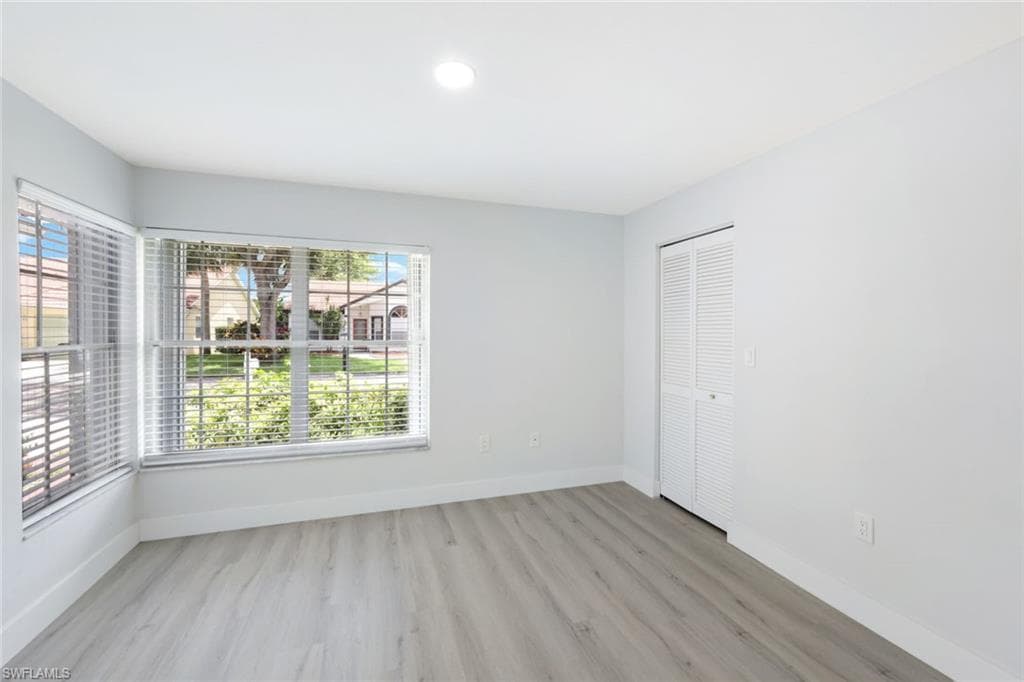 12800 Eagle Pointe Cir, Fort Myers, FL 33913-20