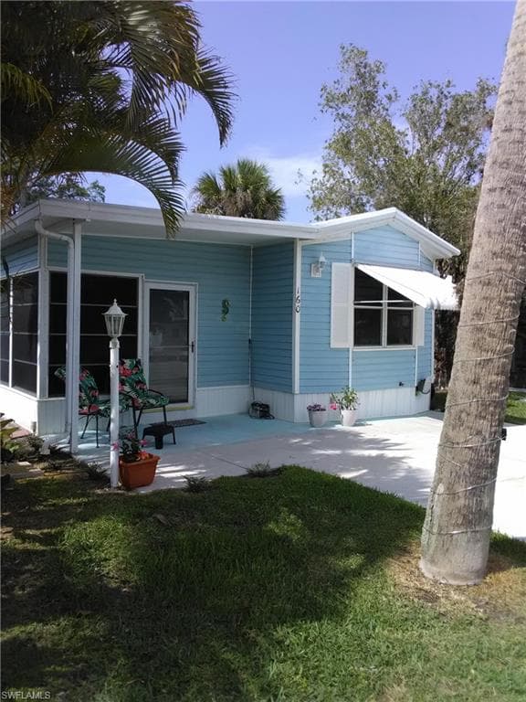 160 Cheetah Dr 160, Naples, FL 34114-2
