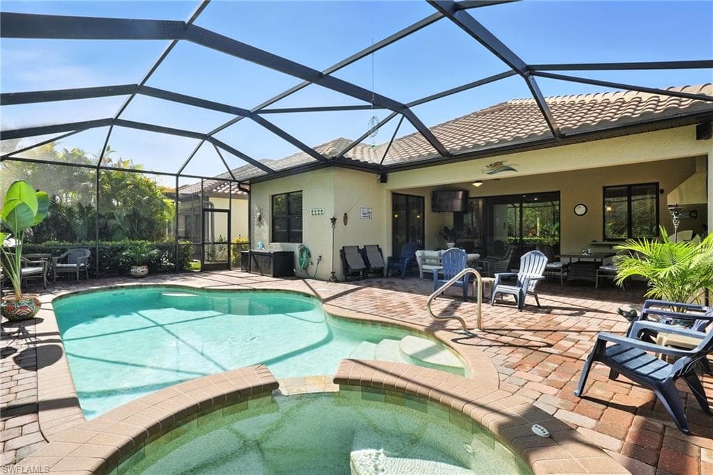17330 Galway Run, Bonita Springs, FL 34135-33