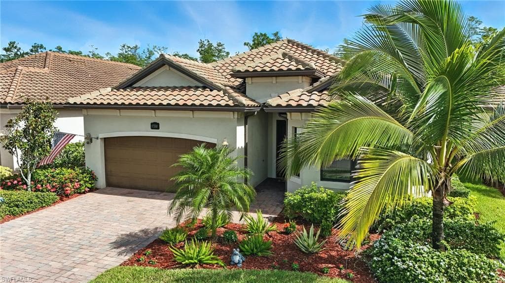 17330 Galway Run, Bonita Springs, FL 34135-37