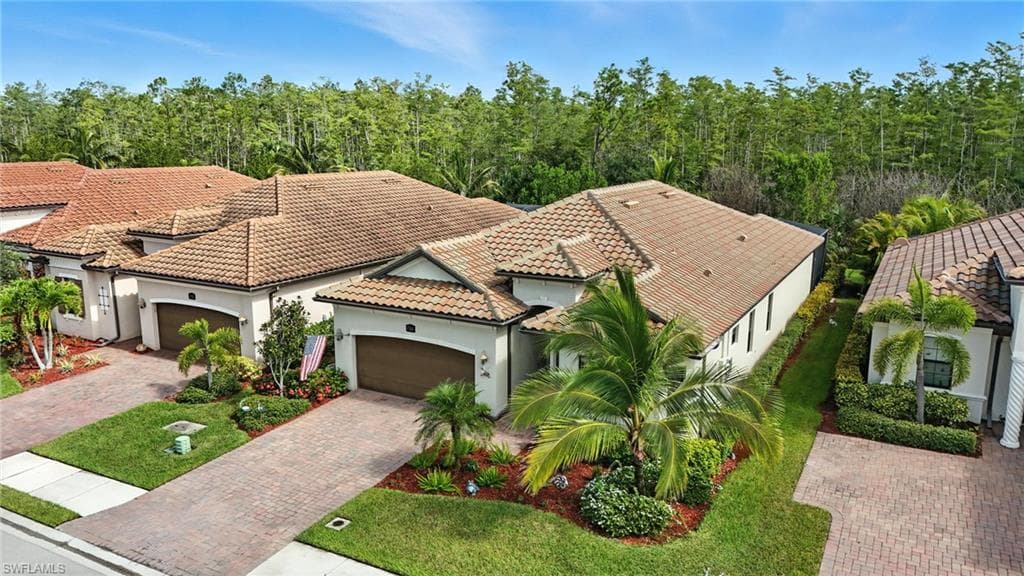 17330 Galway Run, Bonita Springs, FL 34135-41