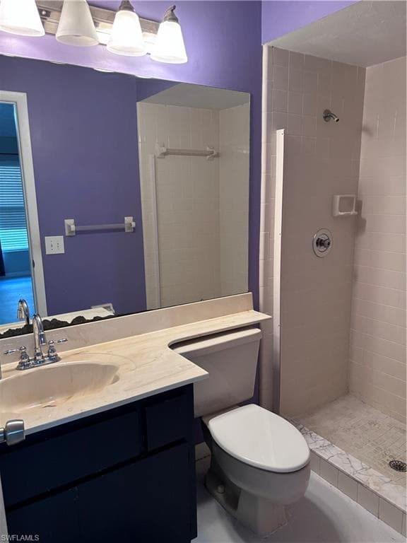 191 Round Key Cir D2, Naples, FL 34112-7