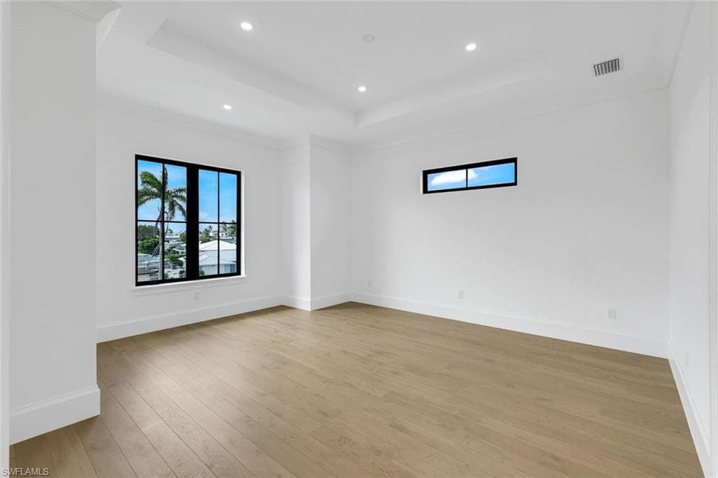 960 Iris Ct, Marco Island, FL 34145-28