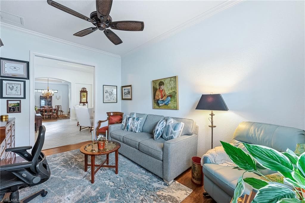12348 Wisteria Dr, Naples, FL 34120-21