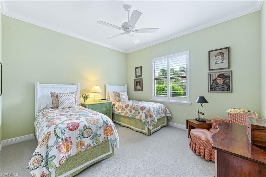 12348 Wisteria Dr, Naples, FL 34120-31