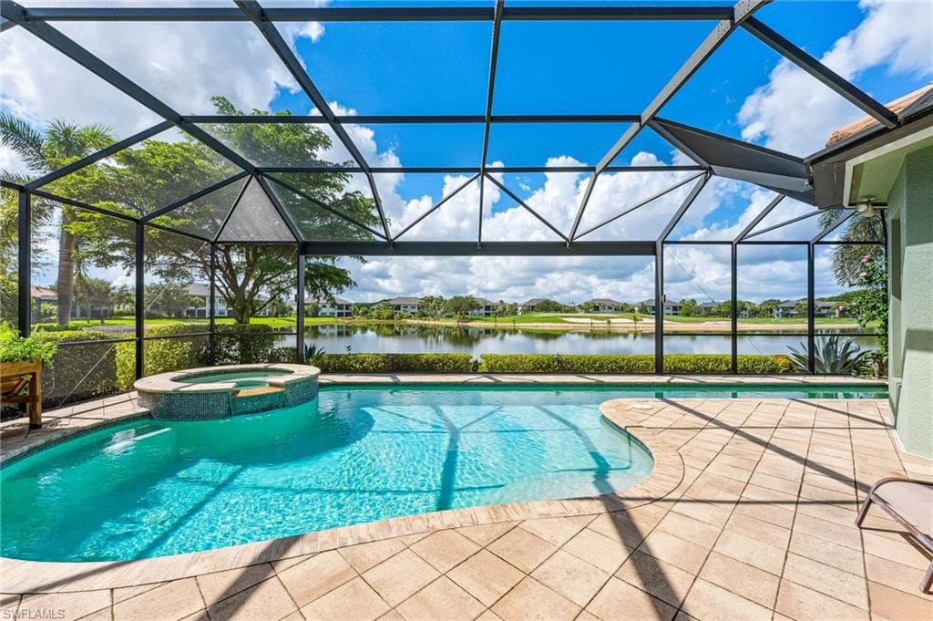 12348 Wisteria Dr, Naples, FL 34120-34