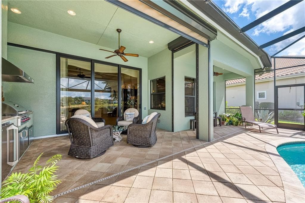 12348 Wisteria Dr, Naples, FL 34120-37