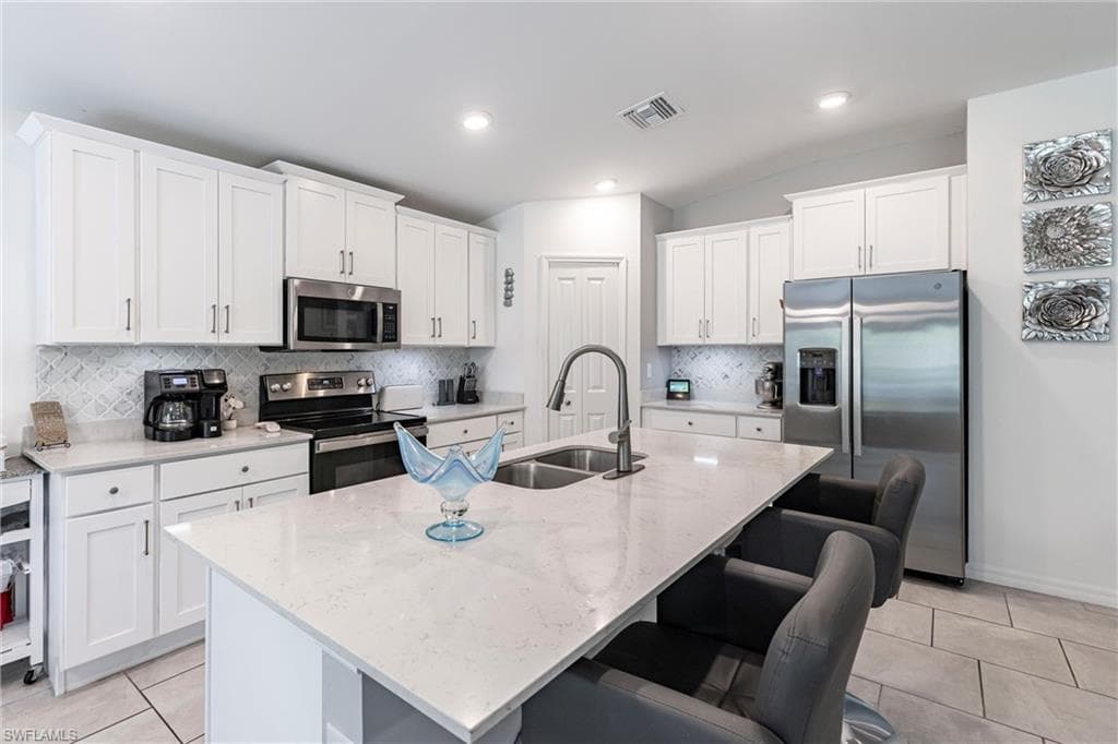 3813 Treasure Oak Way, Fort Myers, FL 33905-7