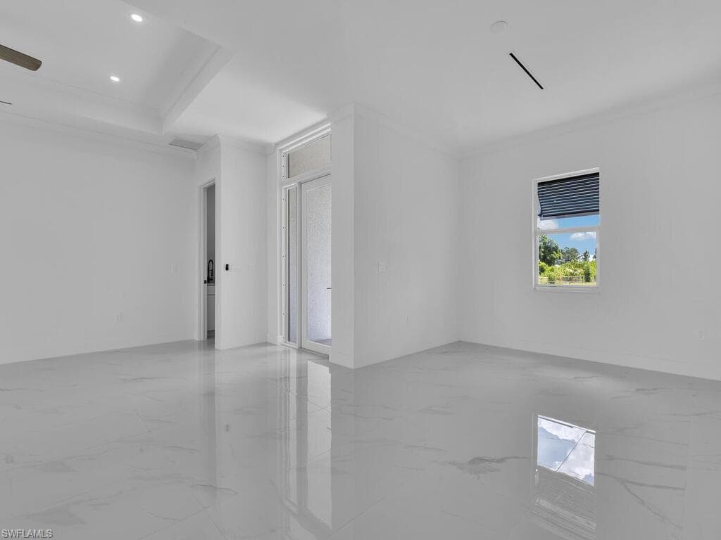 6050 Stratton Rd, Fort Myers, FL 33905-9