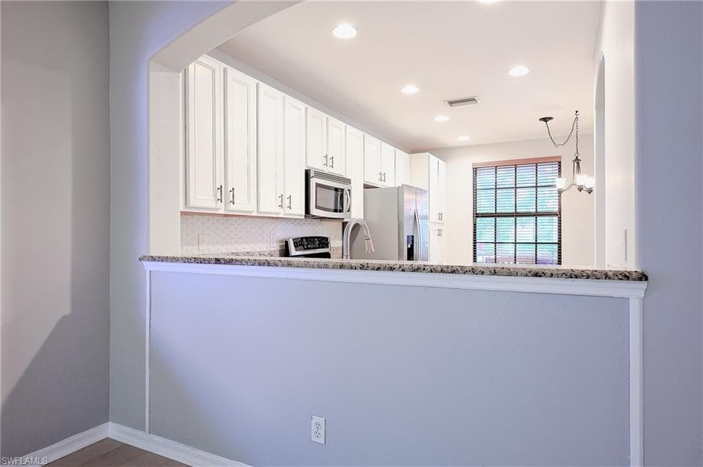 1339 Kendari Ter, Naples, FL 34113-9