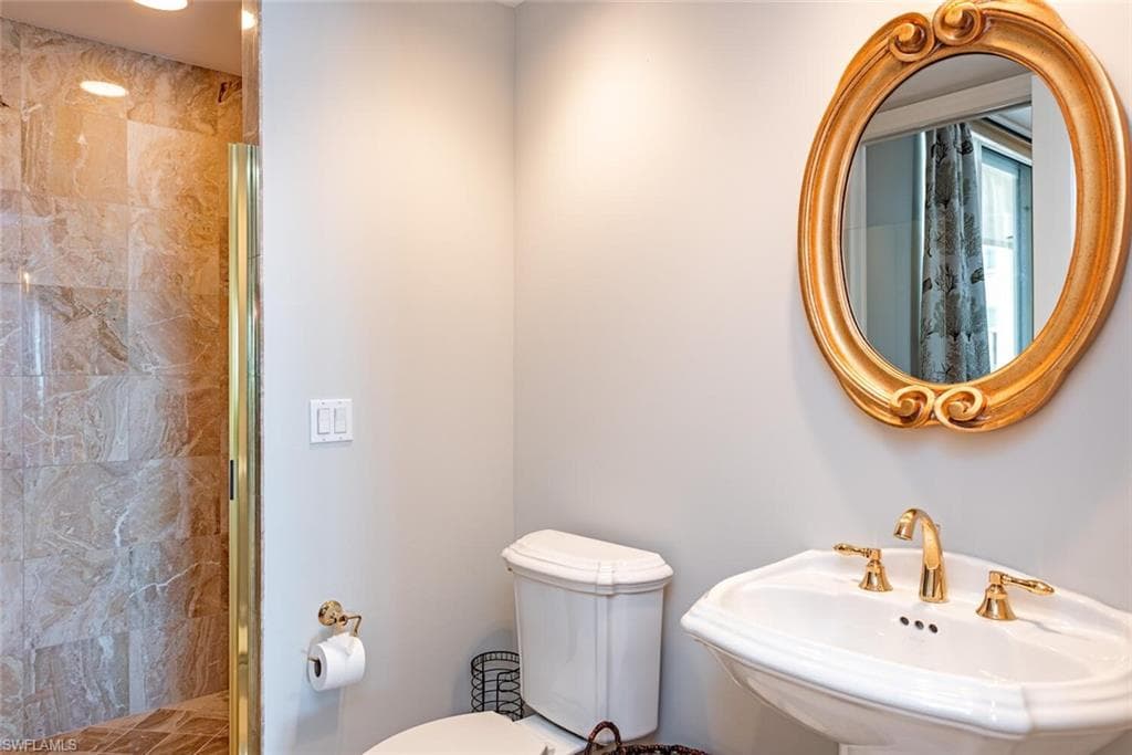 970 Cape Marco Dr 802, Marco Island, FL 34145-14