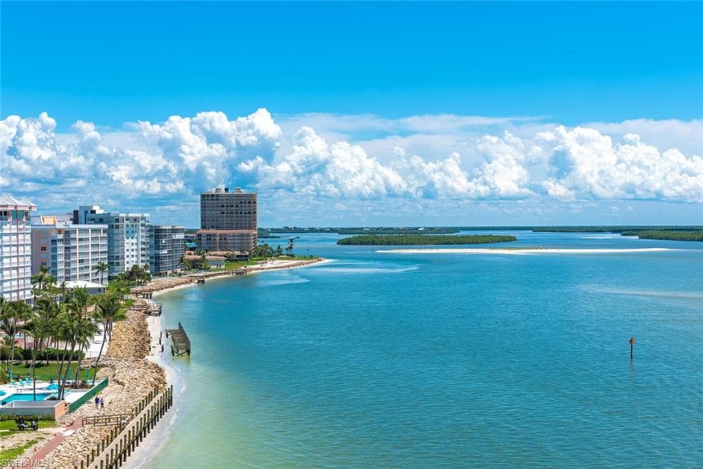 970 Cape Marco Dr 802, Marco Island, FL 34145-2