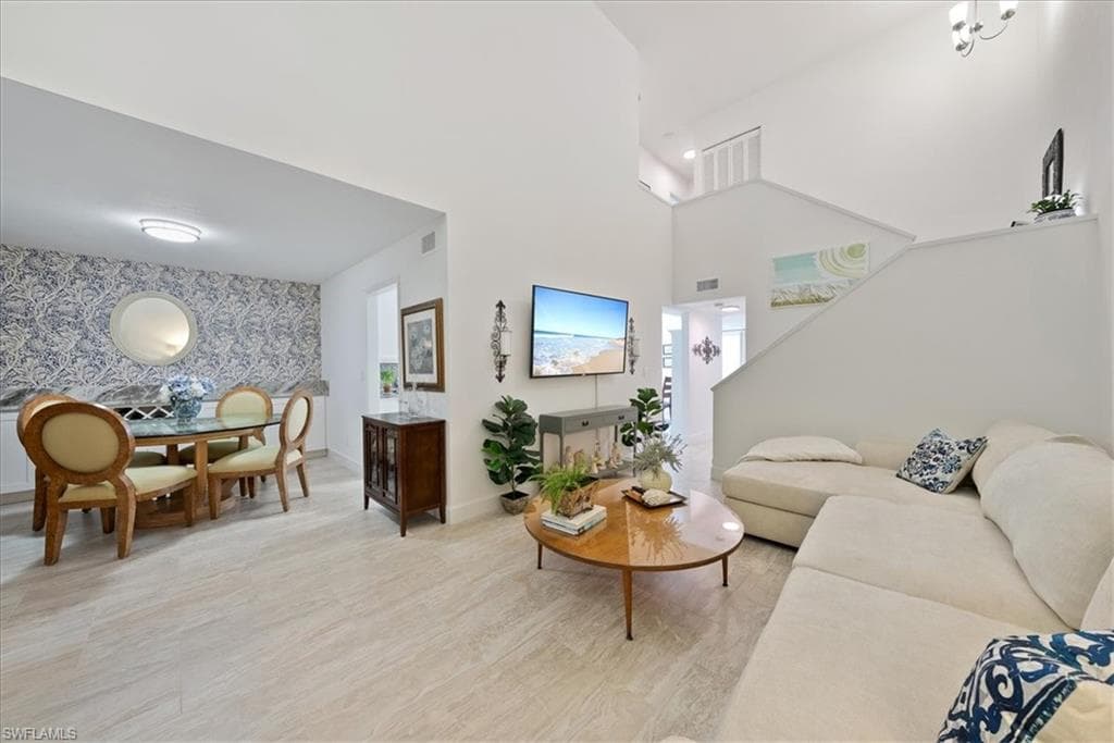 526 Bristle Cone Ln 64, Naples, FL 34113-6
