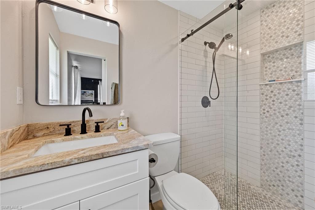 101 Durland Ave, Lehigh Acres, FL 33936-17