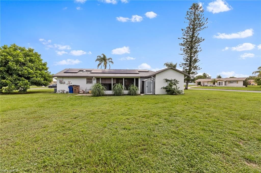 101 Durland Ave, Lehigh Acres, FL 33936-26