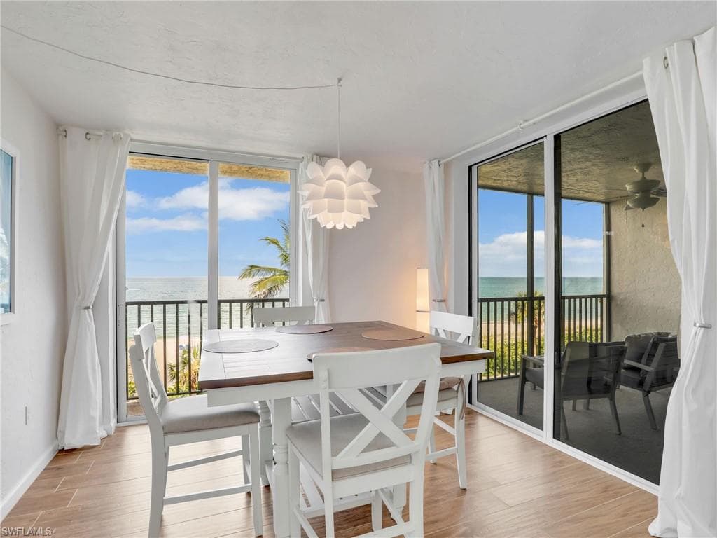 10475 Gulf Shore Dr 132, Naples, FL 34108-20